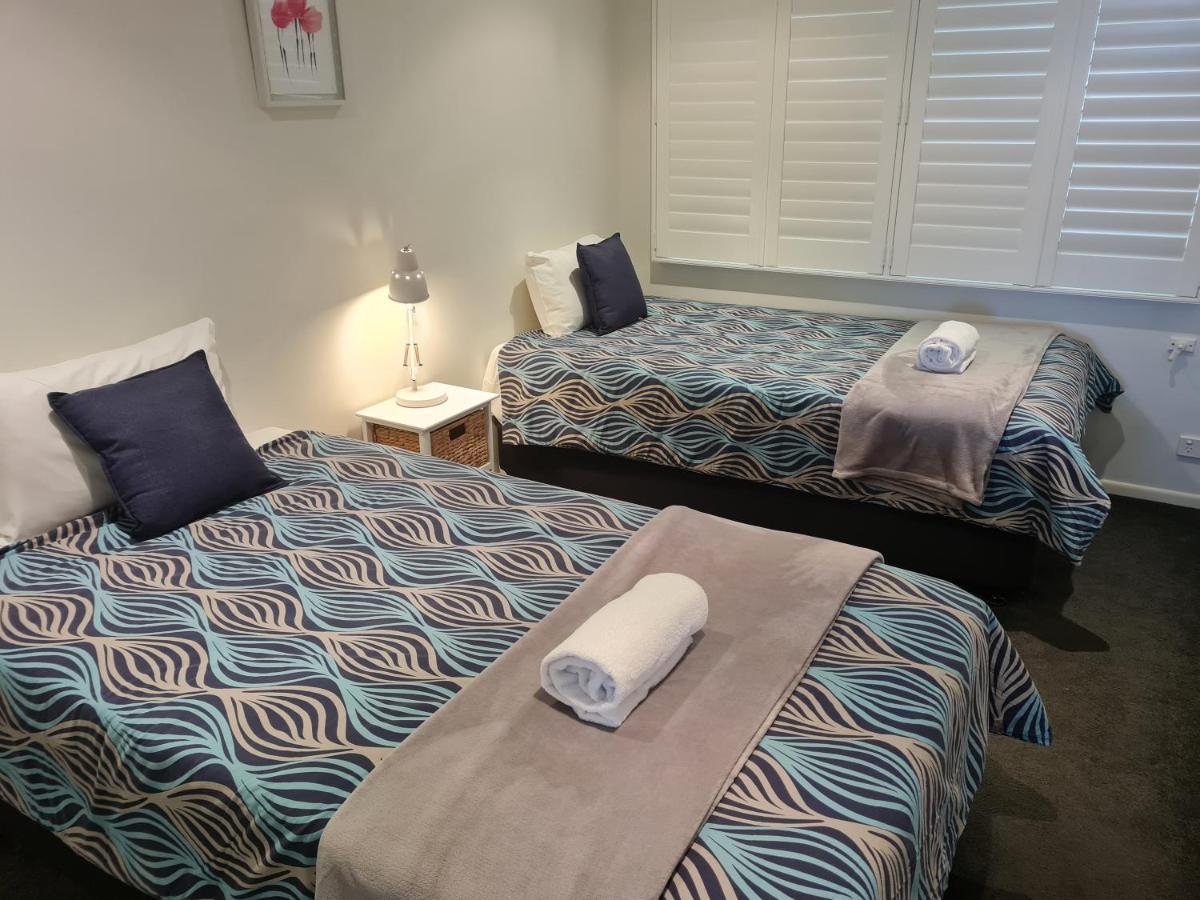 Wharf Lodge River View Apartment Maroochydore Exterior foto